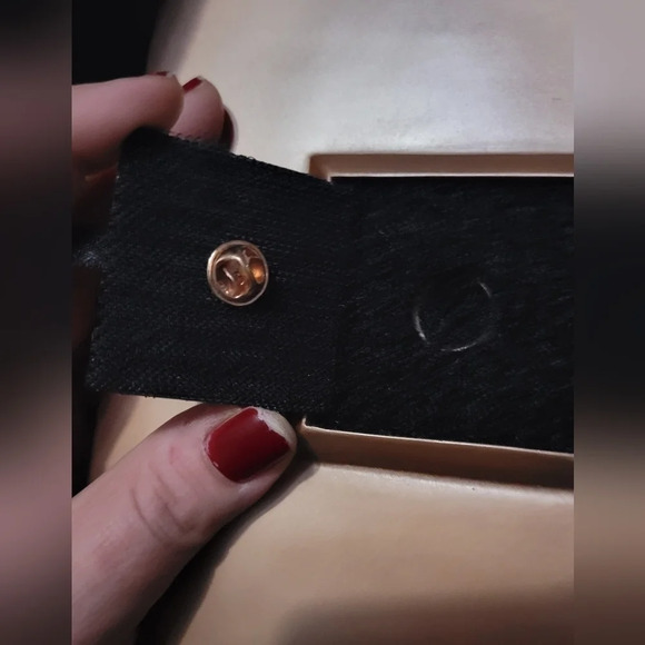 "Mickey Through The Years" Copper Book Style Picture Frame w/ pin, 4x6, EUC! - Picture 2 of 8